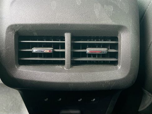 Used 2024 GMC Terrain Denali w/ Denali Premium Package AWD/4WD image 27