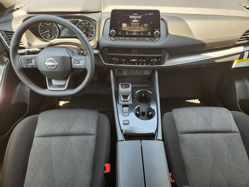 New 2026 Nissan Rogue SV w/ Cold Weather Package FWD image 23