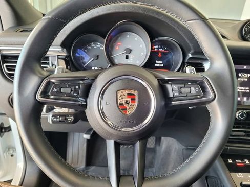 Used 2024 Porsche Macan S AWD/4WD image 23