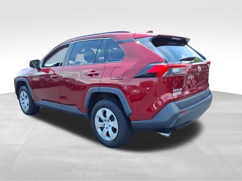 Used 2019 Toyota RAV4 LE FWD image 23