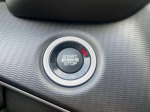 Used 2023 Jeep Grand Cherokee L Laredo image 22