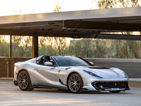 Used 2024 Ferrari 812 Competizione A RWD image 2