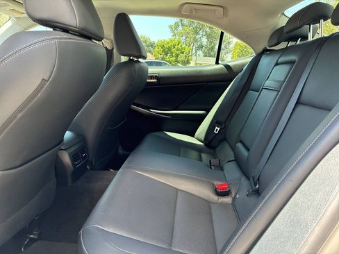 Used 2017 Lexus IS 300 AWD w/ Navigation System Package image 10