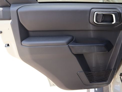 New 2026 Ford Bronco Outer Banks AWD/4WD image 17