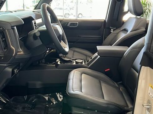 New 2026 Ford Bronco Badlands AWD/4WD image 11