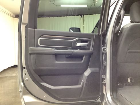 Used 2024 RAM 3500 Big Horn image 12