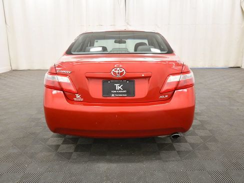Used 2009 Toyota Camry XLE FWD image 6