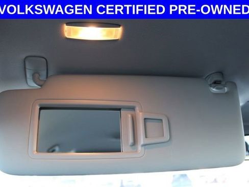 Used 2025 Volkswagen Taos S image 38