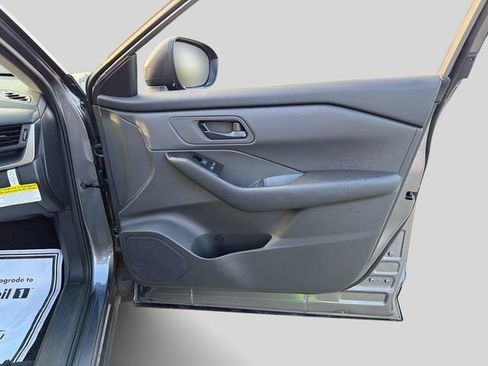 Certified 2025 Nissan Rogue S AWD/4WD image 10