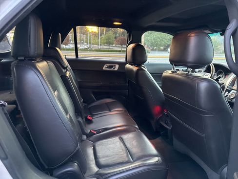 Used 2013 Ford Explorer Limited image 11