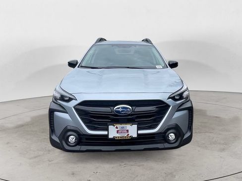 Used 2025 Subaru Outback Onyx Edition AWD/4WD image 2