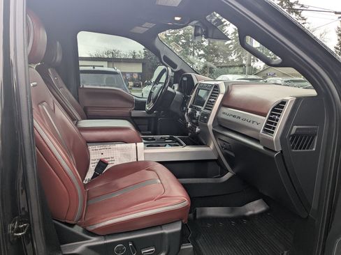 Used 2019 Ford F350 Platinum w/ Platinum Ultimate Package image 31