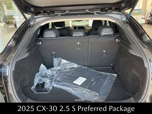 New 2025 MAZDA CX-30 AWD 2.5 S w/ Preferred Package image 24