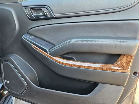 Used 2018 Chevrolet Tahoe Premier image 23