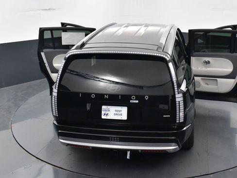 New 2026 Hyundai Ioniq 9 SEL image 46