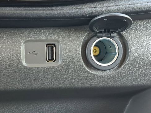 Used 2024 Ford Transit 350 XLT image 20