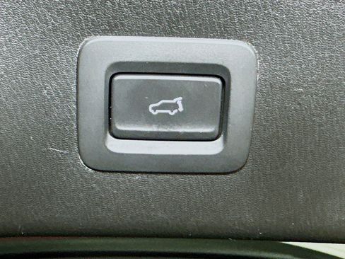 Used 2025 MAZDA CX-5 AWD 2.5 S w/ Preferred Package image 30