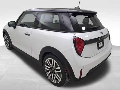 New 2026 MINI Cooper 2-Door Hardtop image 7