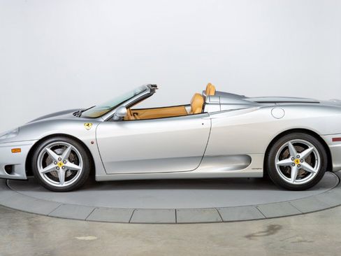 Used 2003 Ferrari 360 Spider image 13