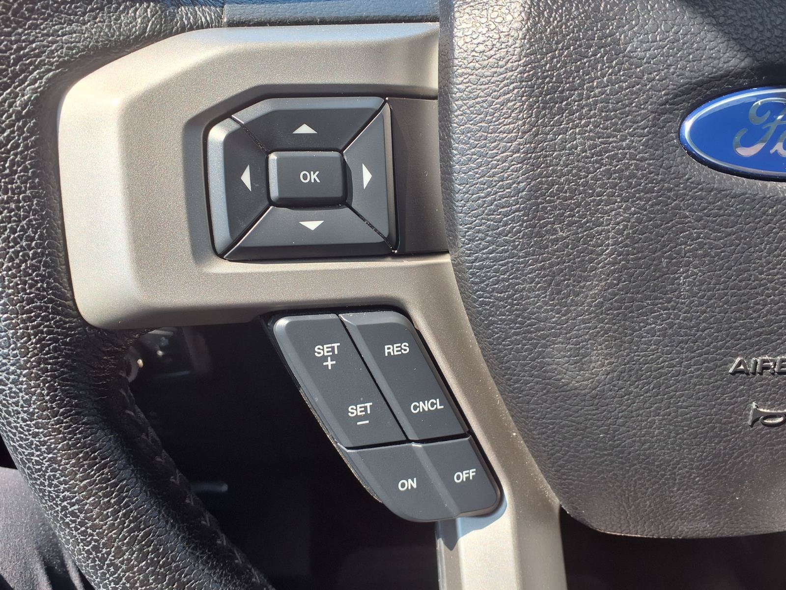 Used 2016 Ford F150 Lariat w/ Equipment Group 502A Luxury RWD image 19