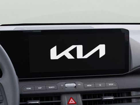 New 2026 Kia K4 FWD image 15