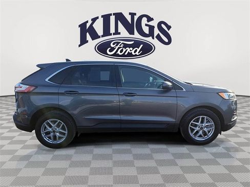 Certified 2024 Ford Edge SEL w/ Convenience Package image 6