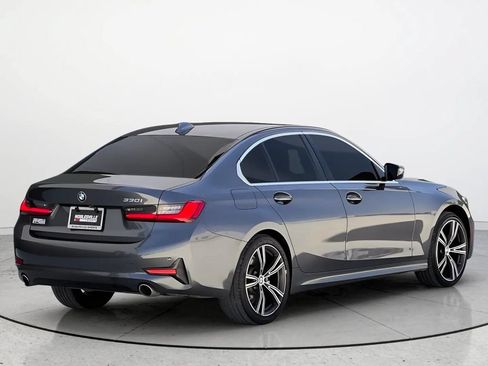 Used 2020 BMW 330i Sedan w/ Convenience Package RWD image 2