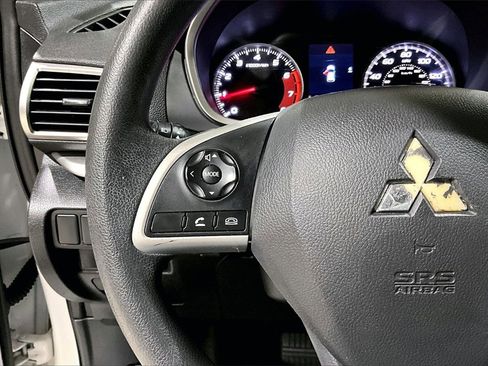 Used 2019 Mitsubishi Eclipse Cross ES image 14