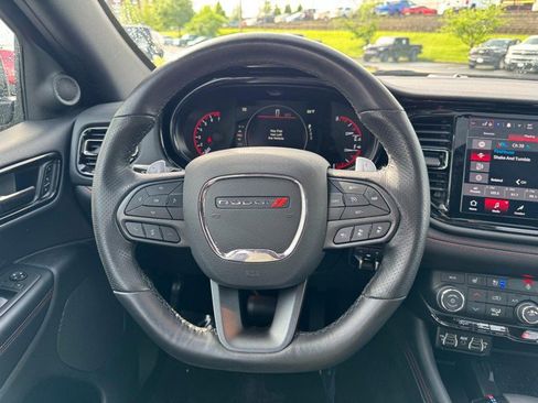 Used 2025 Dodge Durango GT AWD/4WD image 13