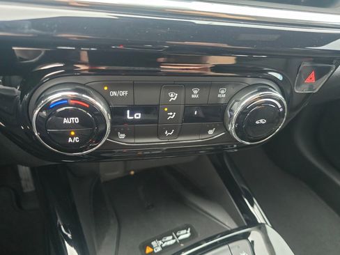 New 2026 Chevrolet Trax RS FWD image 13