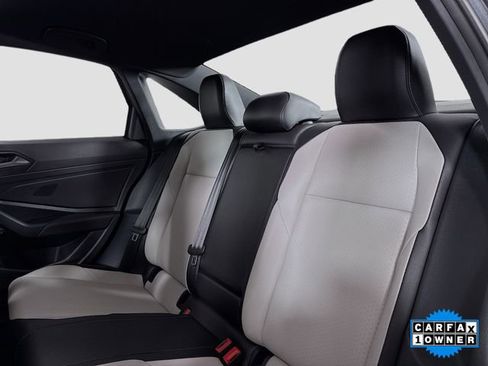 Used 2019 Volkswagen Jetta R-Line w/ R-Line Cold Weather Package image 24