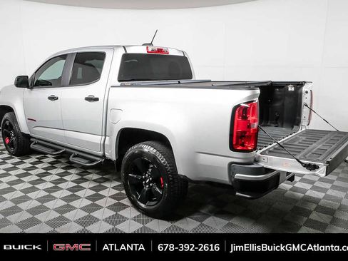 Used 2018 Chevrolet Colorado LT w/ Redline Special Edition image 30