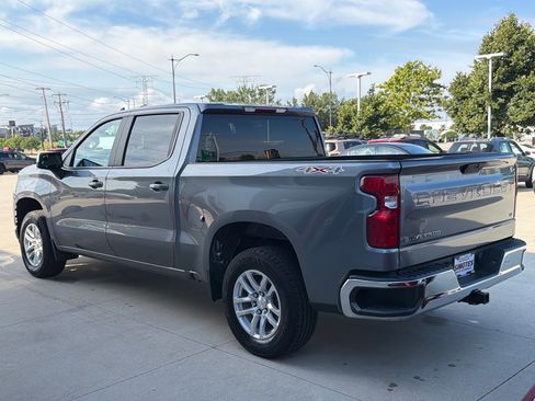 Used 2021 Chevrolet Silverado 1500 LT AWD/4WD image 5
