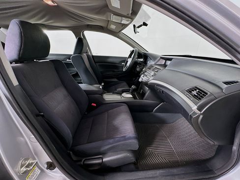Used 2012 Honda Accord LX image 28
