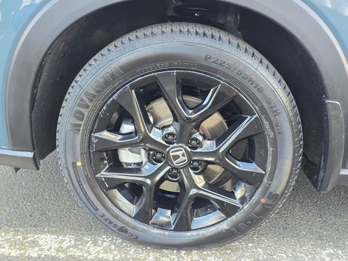 Certified 2024 Honda HR-V Sport image 9