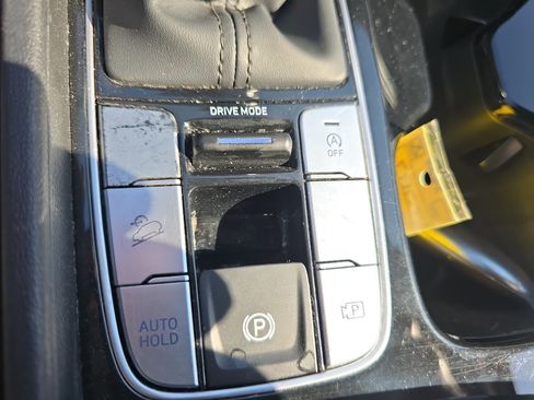 Used 2025 Hyundai Tucson SEL FWD image 23