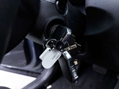 Used 2022 Kia Sorento LX image 24