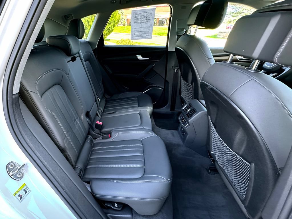Used 2023 Audi Q5 2.0T Premium w/ Convenience Package AWD/4WD image 36
