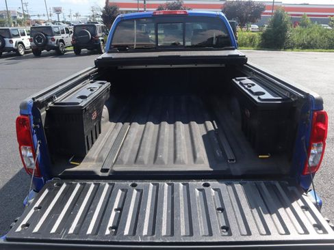 Used 2013 Nissan Frontier PRO-4X AWD/4WD image 27