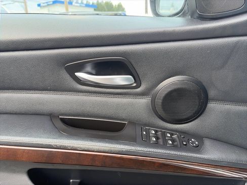 Used 2011 BMW 328i xDrive Wagon image 33