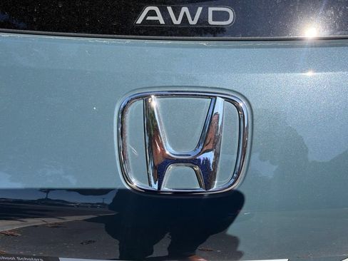 Certified 2026 Honda HR-V LX image 6