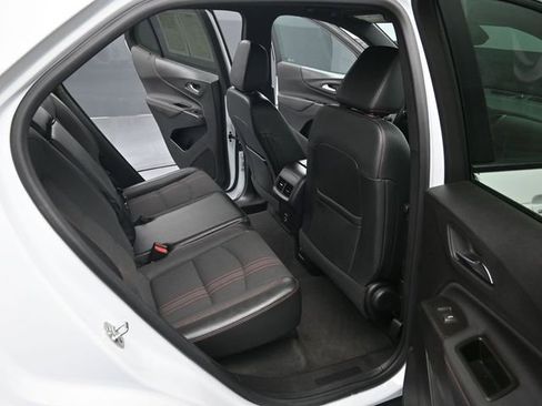Used 2024 Chevrolet Equinox RS FWD image 33