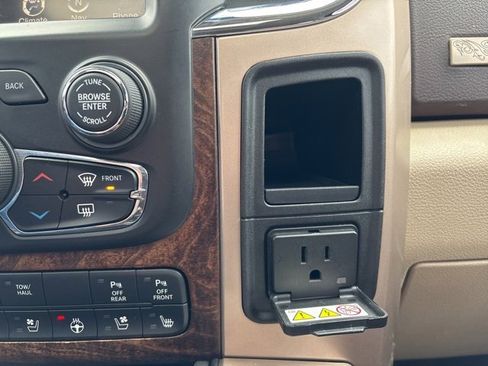 Used 2017 RAM 1500 Laramie Longhorn w/ Cold Weather Group image 29