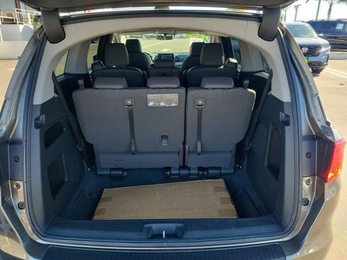 Used 2020 Honda Odyssey EX-L image 8