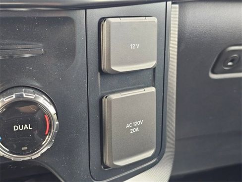 New 2025 Ford F150 Platinum image 23