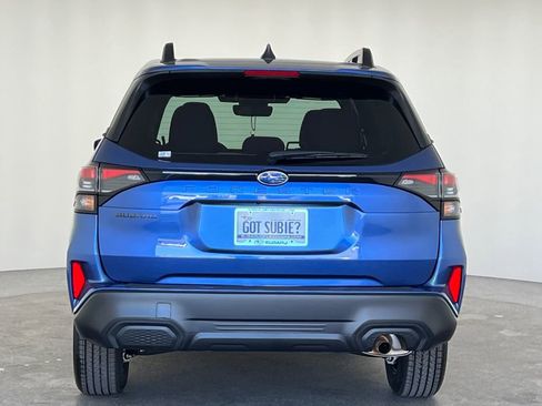 New 2026 Subaru Forester Premium image 5