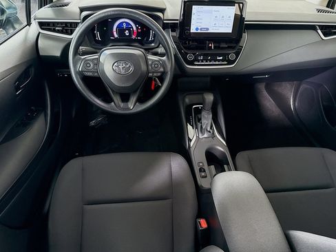 Used 2026 Toyota Corolla LE FWD image 17