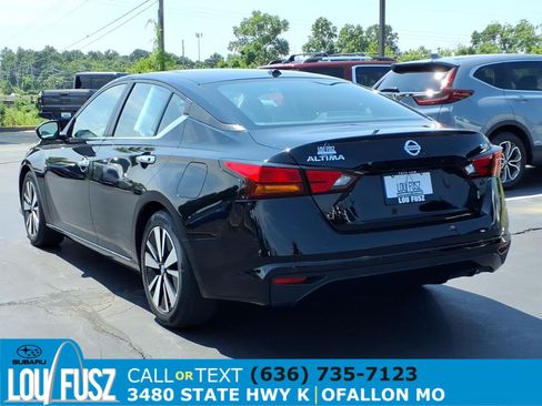 Used 2021 Nissan Altima 2.5 SV FWD image 5