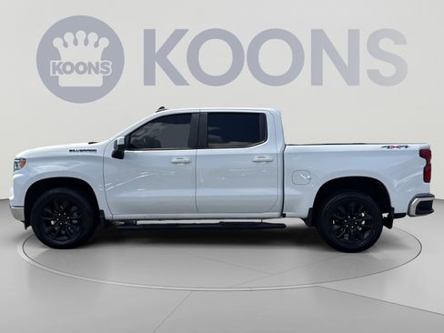 Used 2023 Chevrolet Silverado 1500 LT AWD/4WD image 2
