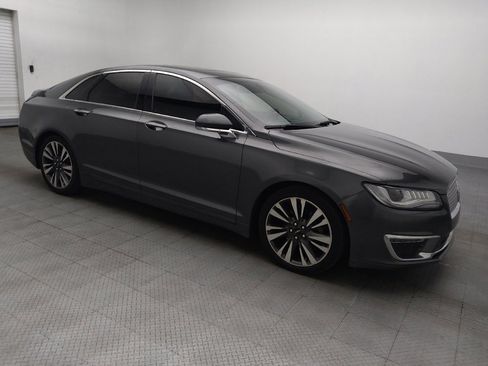Used 2019 Lincoln MKZ Reserve FWD image 11